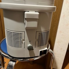 加熱式加湿器の画像