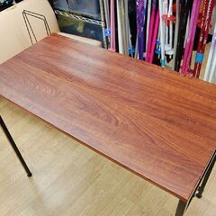 デスク 幅90×奥45×高72cm ブラウン系 収納ラック付き アイアンフレーム 作業机  札幌市 清田区 平岡の画像