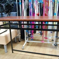 デスク 幅90×奥45×高72cm ブラウン系 収納ラック付き アイアンフレーム 作業机  札幌市 清田区 平岡の画像