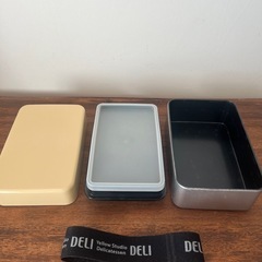 お弁当箱、シリコンカップの画像