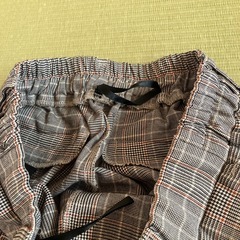 レディーススラックスの画像