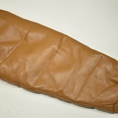 お値下げ　美品♠️ラムレザー　ダウンジャケット　Ｌ　キャメル
の画像