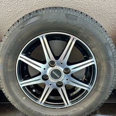 13インチ　スタッドレスタイヤ
の画像
