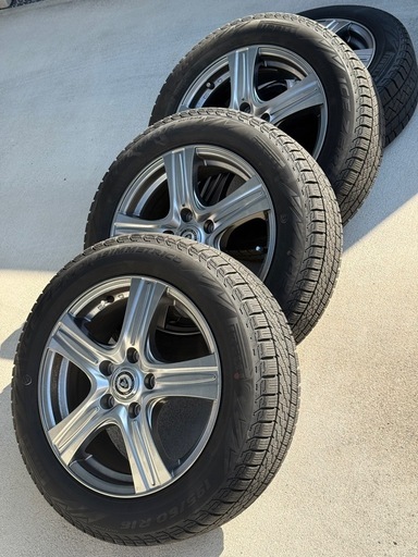 ★美品★　PIRELLI ピレリ 195/60R16 スタッドレスタイヤ 冬タイヤ 残り溝 約6mm
