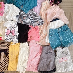 男女子供服　移動フリマ★ 女の子服 美品のみ 120cm 選んで６枚500円★の画像