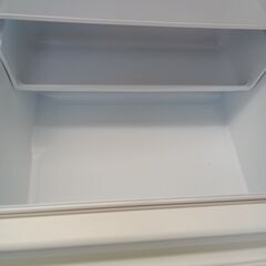 ★リユースのサカイつくば店★TK7347 MITSUBISHI 冷蔵庫 MR-C33G-W 330L 22年製 動作確認／クリーニング済み　【リユースのサカイつくば店】 の画像