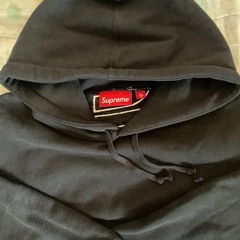 Supremeの画像