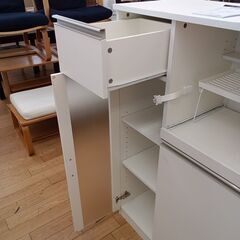 ★リユースのサカイつくば店★TK7348  レンジ台 ホワイト H119×D40×W75 クリーニング済みの画像