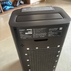 シャープ　除湿空気清浄機の画像
