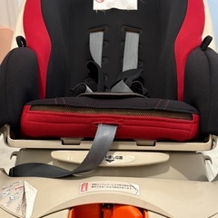 アップリカ　シートベルト固定式ちゃいるどしーとチャイルドシートの画像