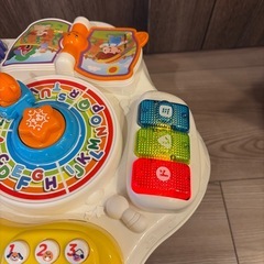 ベビー まとめ売り 知育玩具　大量セット　おもちゃ 知育玩具 ベビーテーブルの画像