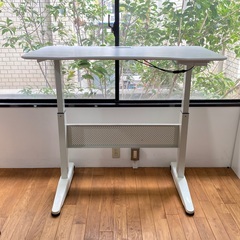 オフィス用 昇降デスク 白 / 大阪市 / 引き取りのみの画像