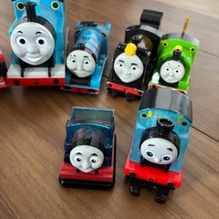 トーマス　おもちゃ　ハッピーセットやガチャガチャの画像