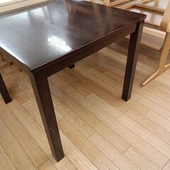 ★リユースのサカイつくば店★TK7350  ダイニングテーブル ブラウン H70×D80×W80 クリーニング済みの画像
