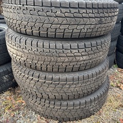 ジムニー yokohamaスタッドレスタイヤ 175/80R16の画像