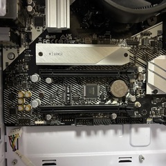 緊急値下げ【11/20日までに可能な方】ゲーミングパソコンの画像