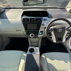 プリウスアルファ　車検有　13万5千km  HVBT交換済の画像