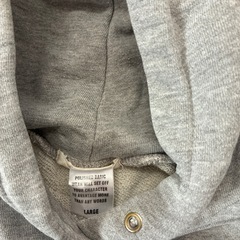 レディースパーカー　Lの画像