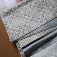 無料！カーペット　絨毯　マット　2枚　185✕185の画像