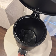 マットブラック ゴミ箱　小の画像