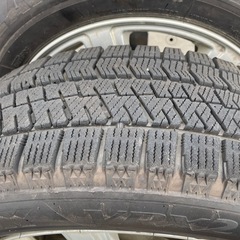 ⑤185/65R15ブリヂストンブリザックVRX2アルミ付きスタッドレスタイヤ、プリウス、PCD100、2024年モデルの画像