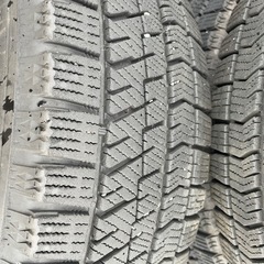 ⑥185/65R15ブリヂストンブリザックVRX2アルミ付きスタッドレスタイヤ、プリウス、PCD100、2024年モデルの画像