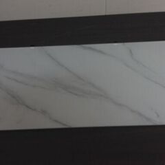 未使用/新品　2f　未使用/新品　倉庫保管品　フロアタイル　1枚価格　在庫70枚　　置くだけ DIY 床タイル おしゃれ 大理石調 マーブルホワイトの画像