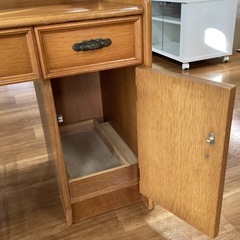 ドレッサー【町田市再生家具】252407の画像