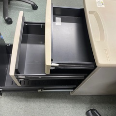 オフィスキャビネットの画像