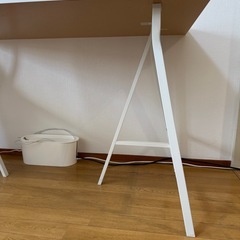 【無料】机(IKEAテーブル) 120x60cmの画像