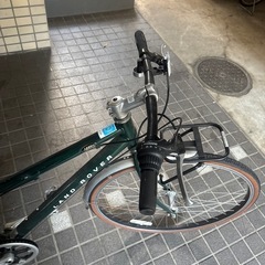 大人用自転車　クロスバイク　700×32c ランドローバー　クロスバイク　の画像