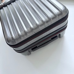 美品✨ スーツケース Sサイズ キャリーケース 機内持ち込み フロントオープン 37L 軽量 静音 前開きの画像