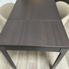 ダイニングテーブルとチェアのセットです！！の画像