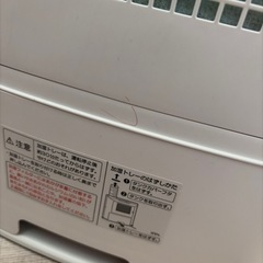 シャープ 加湿 セラミックファンヒーター 暖房 6(8)畳/加湿 8.5(14)畳/プラズマクラスター 7000 6畳 日本製 ホワイト HX-L120-W の画像