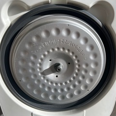 炊飯器　アイリスオーヤマ　5号炊き　日程調整中の画像