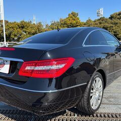 岡山【自社ローン】保証人無可★全国対応★E250【CGI ブルーエフェシェンシークーペ】メモリー付きパワーシート/バックカメラ/TV/DVD再生/レザーシート/スマートキー/ウインカードアミラー/ETCの画像