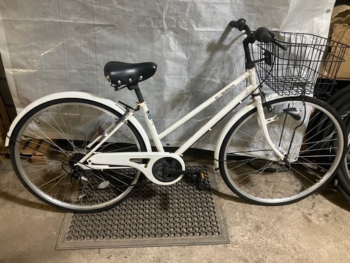 最終値下げ！！【シティサイクル 27インチ オートライト/6段変速】すぐお乗り頂けます！一部地域送料無料！防犯登録別途600円（必須）