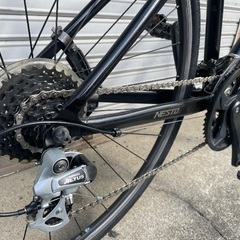 🔸クロスバイク NEST LIMIT2 定価 74,800円の画像