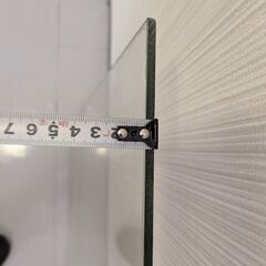 テーブル？のガラス板　差し上げます。の画像