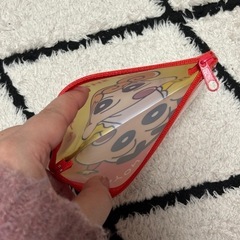 クレヨンしんちゃん　ビニールポーチ　の画像