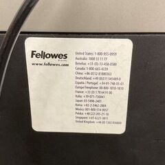 Fellowes フェローズ クロスカットシュレッダー B-131C 動作確認済の画像
