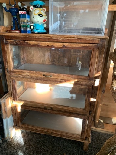 棚　ショーケース　古民具　アンティーク　家具？