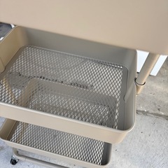 ニトリ　キッチンワゴン　　ラック付きの画像