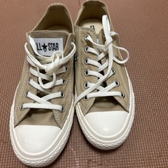 【超美品】converse ローカットスニーカー　24センチの画像
