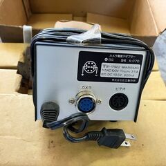 日立 ビデオカメラACアダプタ A-C70 + MASTACS ニカド電池 VT-BP7のセットの画像