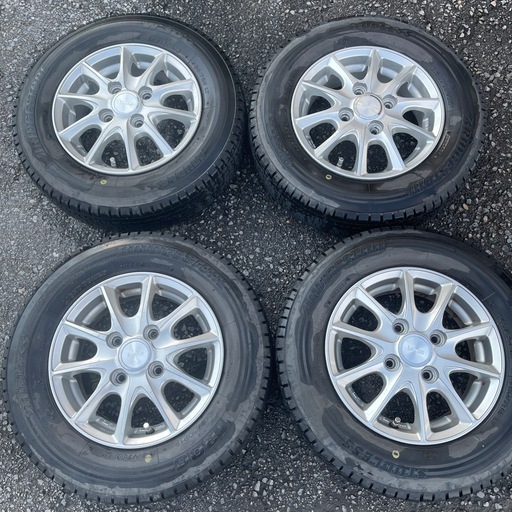 ブリジストンスタッドレスタイヤアルミホイル4本セット