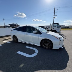 トヨタ プリウス 平成29年式 S“Safety Plus”パッケージの画像