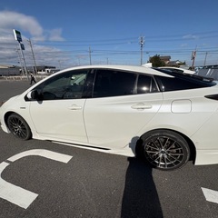 トヨタ プリウス 平成29年式 S“Safety Plus”パッケージの画像