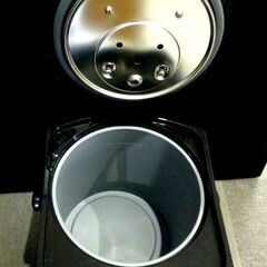 アイリスオーヤマ 電気ポット IAHD-230AZ-Bの画像