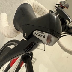 【至急】GIANT ロードバイク シマノ105 自転車　の画像